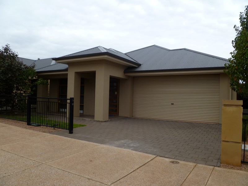 5 Hayfield Avenue, Blakeview SA 5114