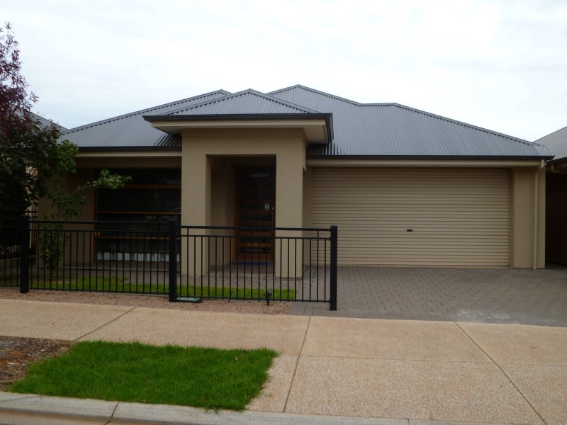 5 Hayfield Avenue, Blakeview SA 5114
