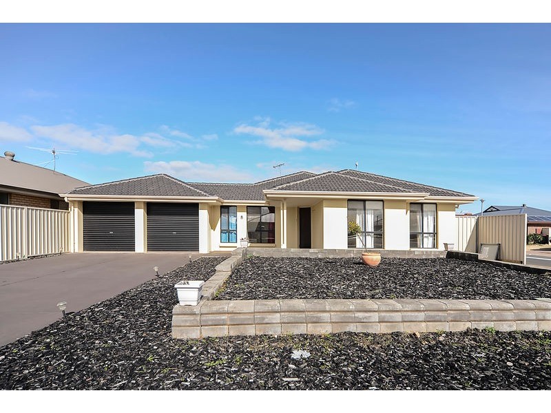 8 Davalan Drive, Munno Para West SA 5115