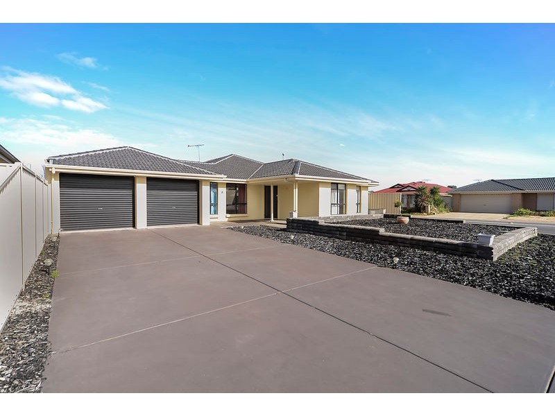 8 Davalan Drive, Munno Para West SA 5115