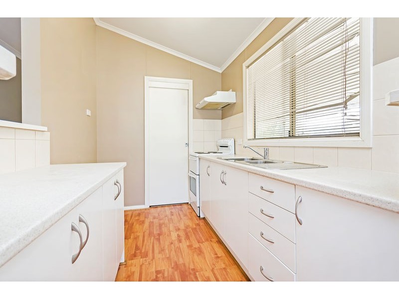 38 Kentish Road, Elizabeth Downs SA 5113