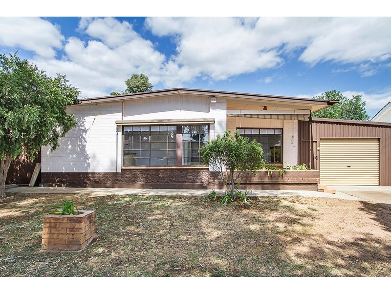 25 Hooper Road, Smithfield Plains SA 5114