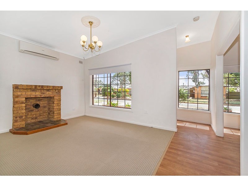 25 Hooper Road, Smithfield Plains SA 5114