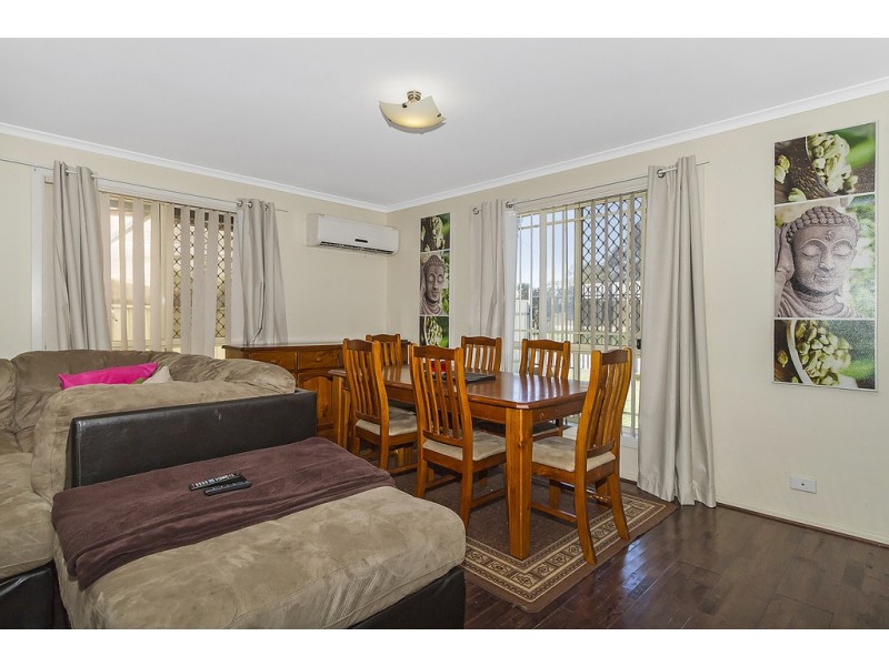 16 Moulds Crescent, Smithfield SA 5114