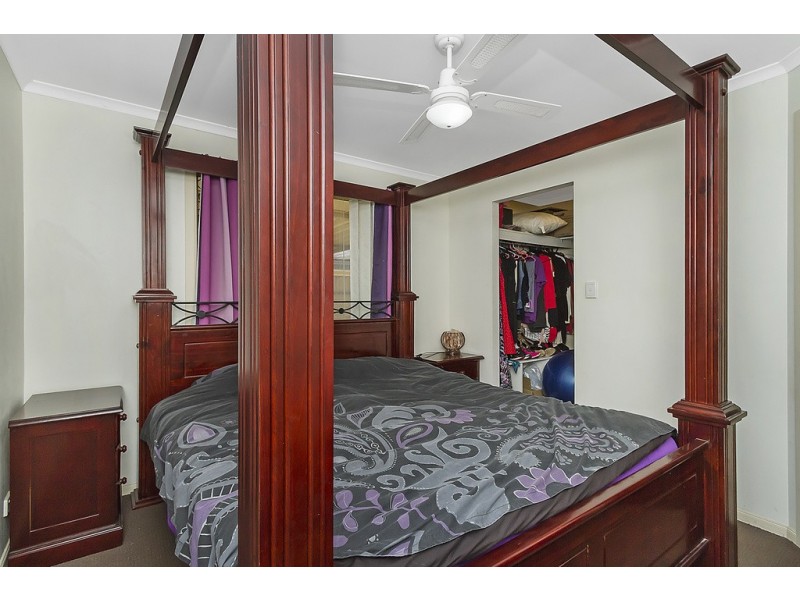 16 Moulds Crescent, Smithfield SA 5114