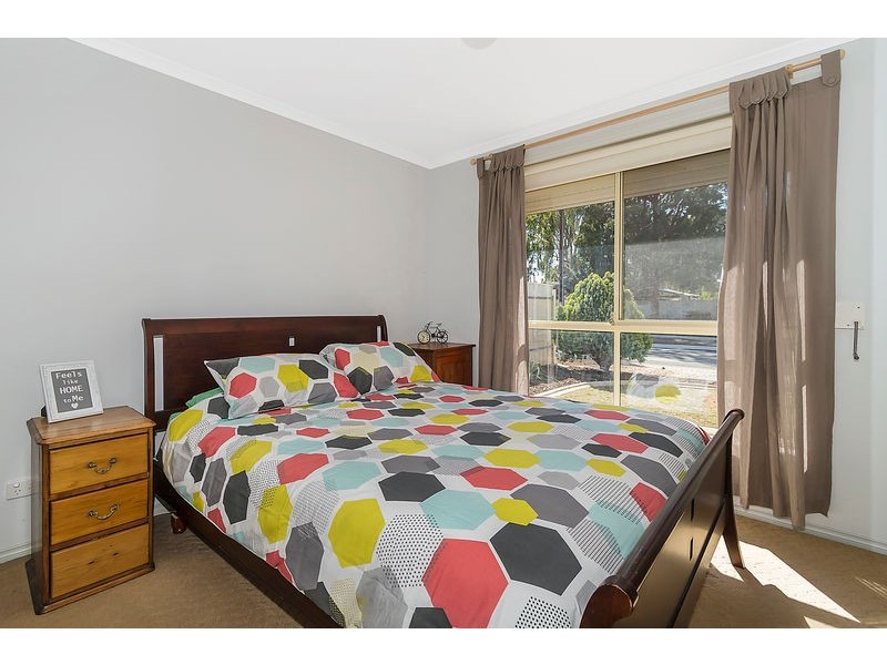 22 Moulds Crescent, Smithfield SA 5114