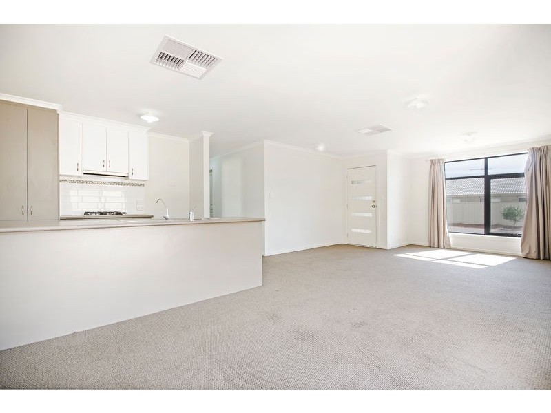 1/11 Colins Court, Smithfield Plains SA 5114