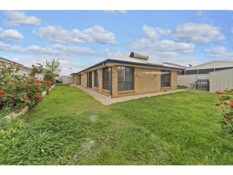 2 Lucy Drive, Munno Para West SA 5115