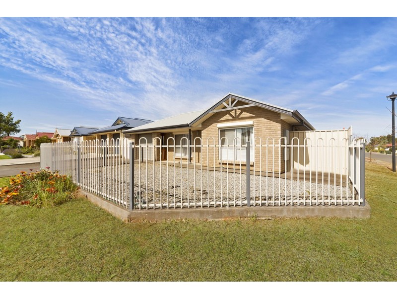 6 Graeber Road, Smithfield SA 5114