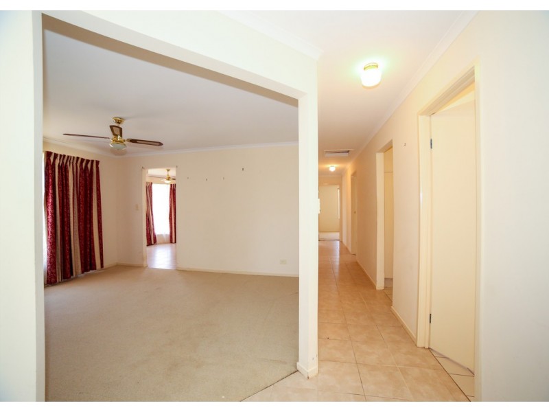 6 TRINITY COURT, Andrews Farm SA 5114