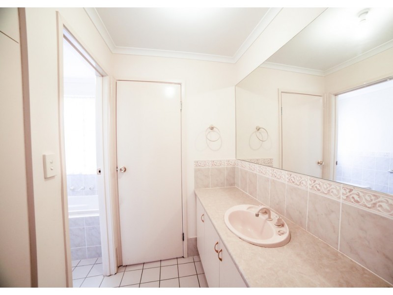 6 TRINITY COURT, Andrews Farm SA 5114