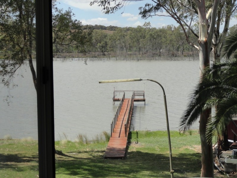 22 BOND STREET, Walker Flat SA 5238