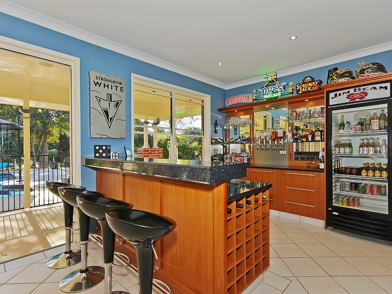 1 Kilgour Road, Camp Mountain QLD 4520