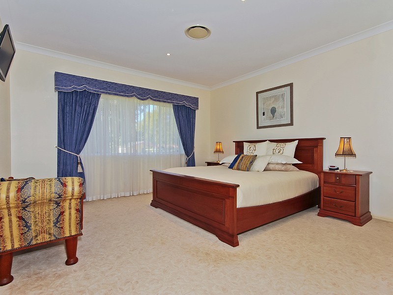 1 Kilgour Road, Camp Mountain QLD 4520