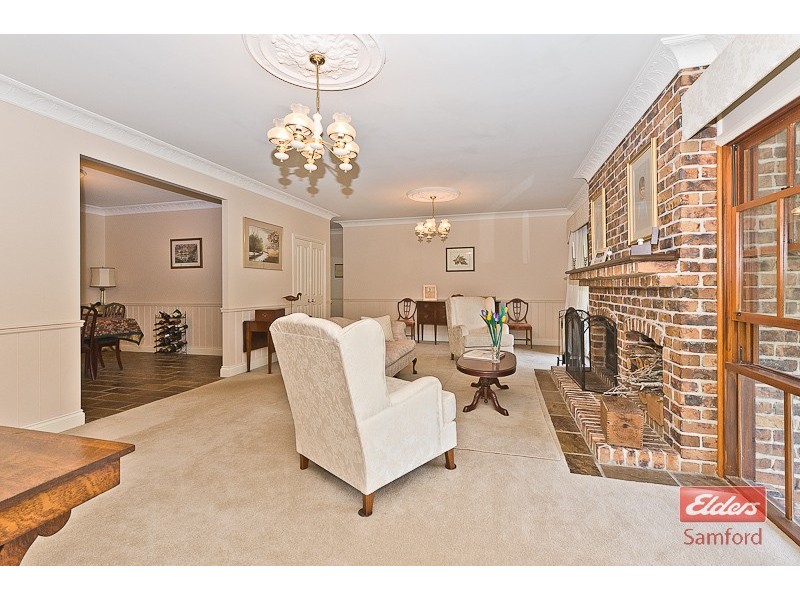 7 Winchester Avenue, Wights Mountain QLD 4520