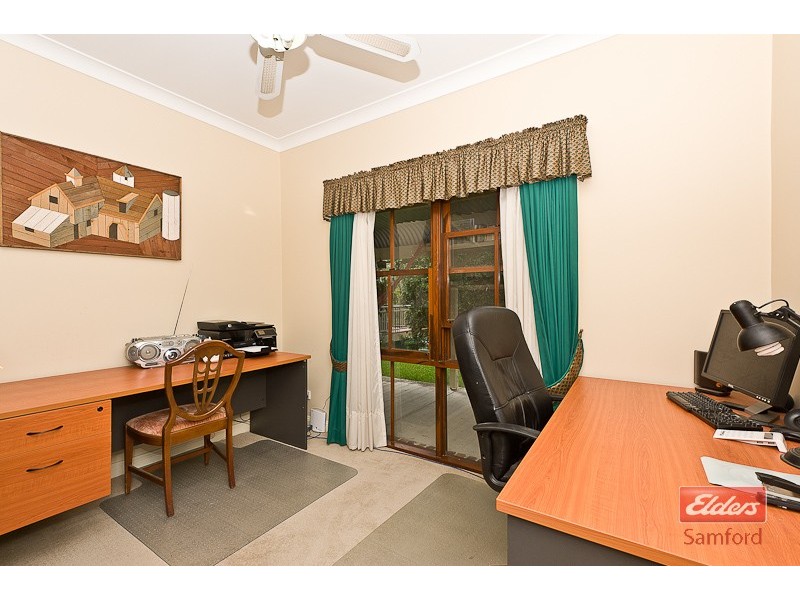 7 Winchester Avenue, Wights Mountain QLD 4520