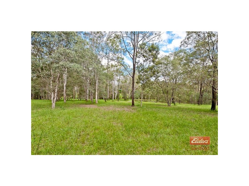 7 Winchester Avenue, Wights Mountain QLD 4520