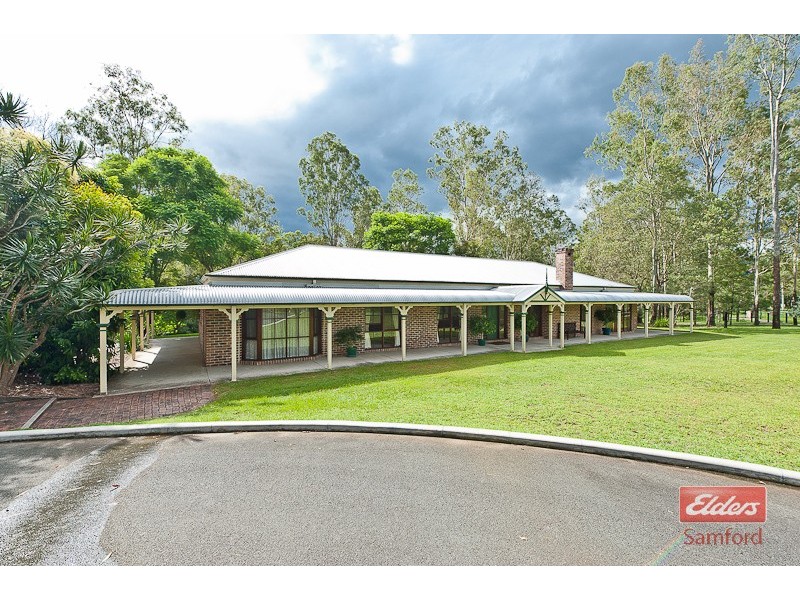 7 Winchester Avenue, Wights Mountain QLD 4520