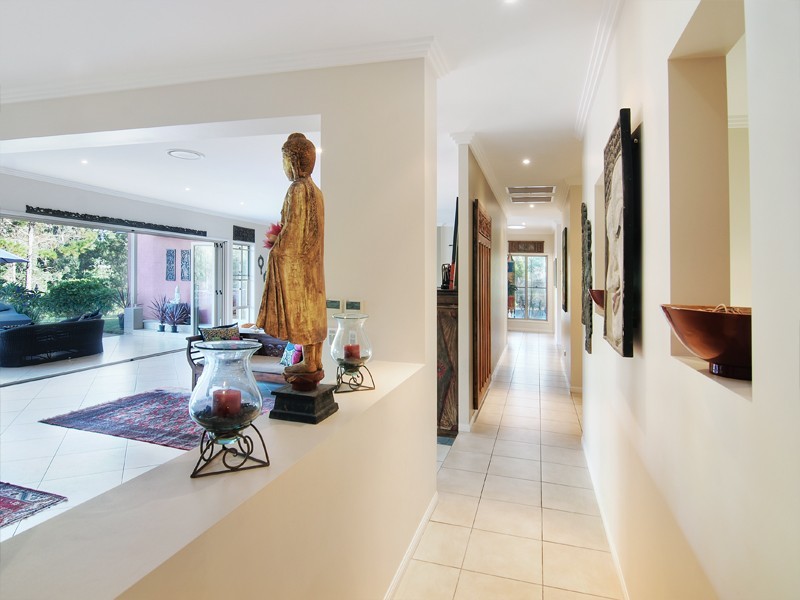 6 Kay Drive, Samford Valley QLD 4520