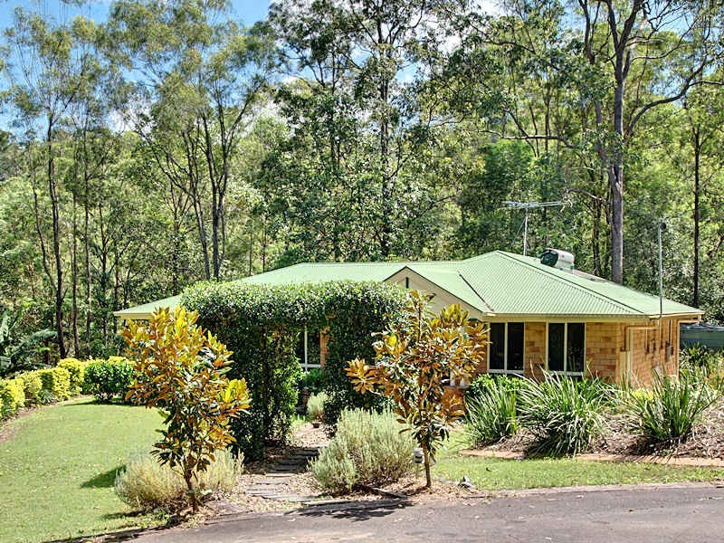 161 Woodward, Armstrong Creek QLD 4520