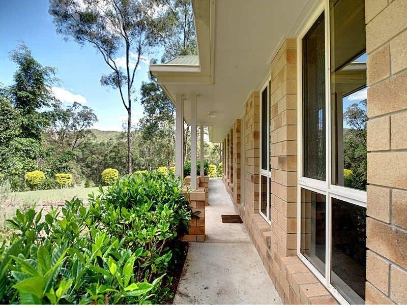 161 Woodward, Armstrong Creek QLD 4520