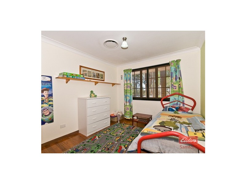 73 Kriesch Road, Samsonvale QLD 4520