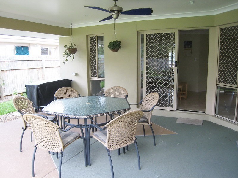 28 Mary Ring Drive, Samford Village QLD 4520