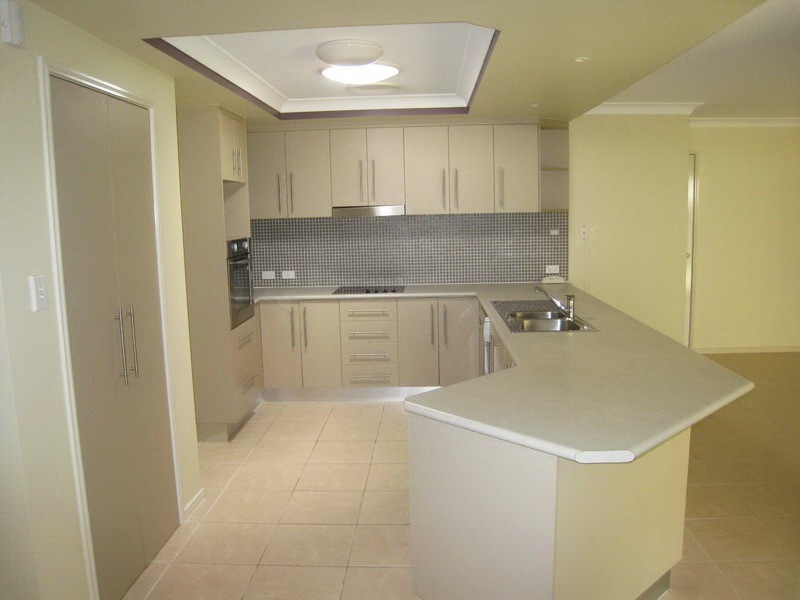 28 Mary Ring Drive, Samford Village QLD 4520