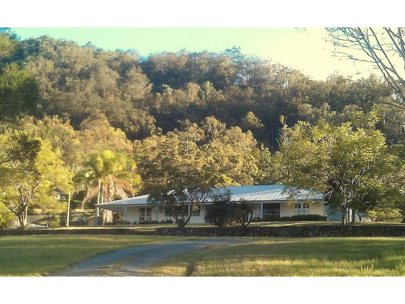 12 Rosewarne Lane, Mount Samson QLD 4520