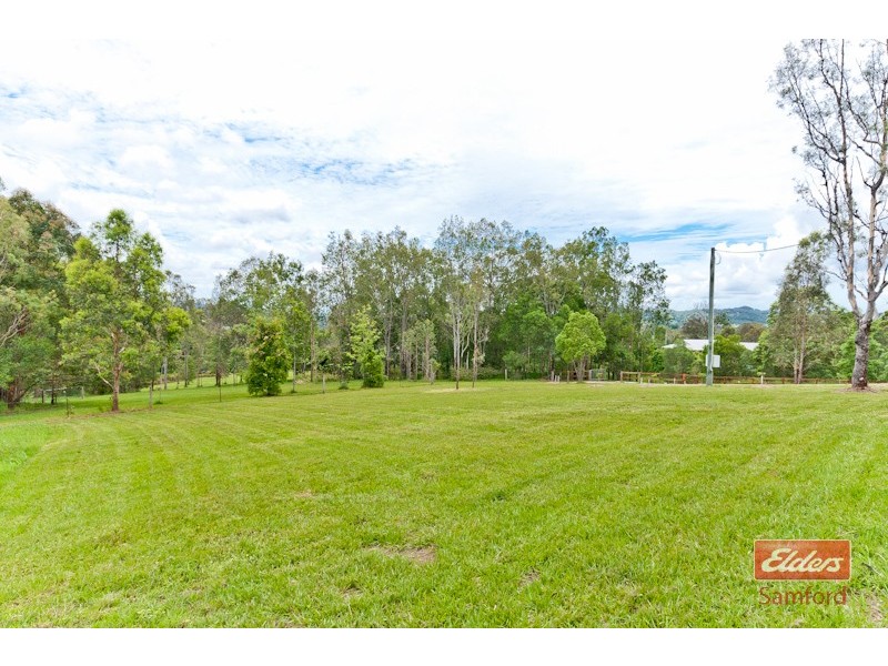 12 Rosewarne Lane, Mount Samson QLD 4520