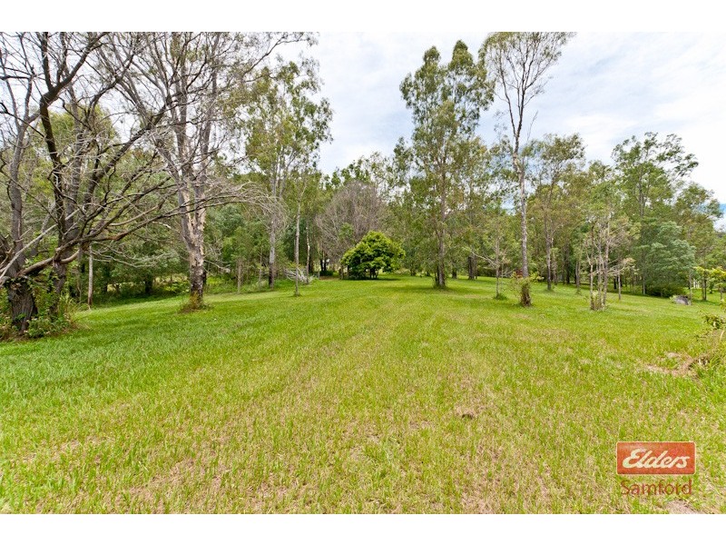 12 Rosewarne Lane, Mount Samson QLD 4520