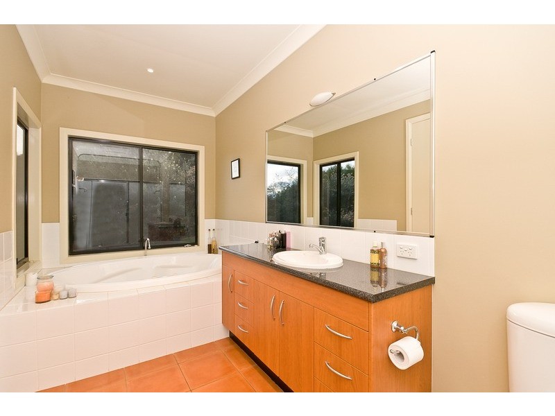 653 Clear Mountain Road, Clear Mountain QLD 4500