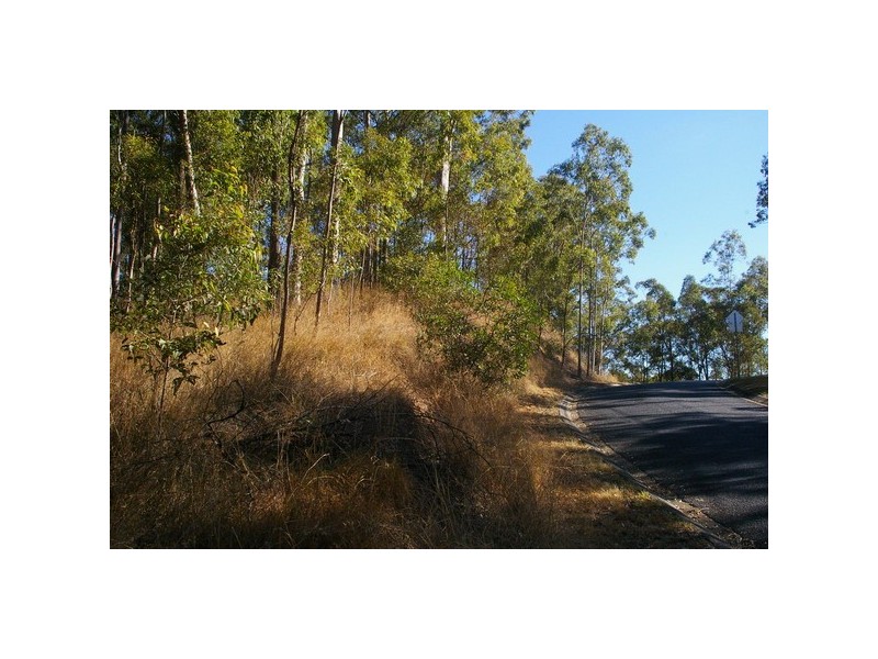 9 Lookout Ct, Camp Mountain QLD 4520