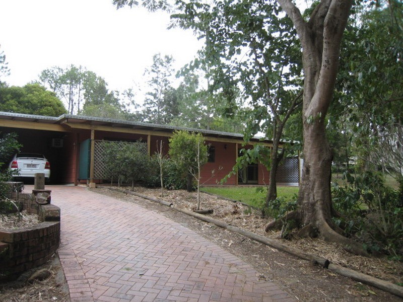 Camp Mountain QLD 4520