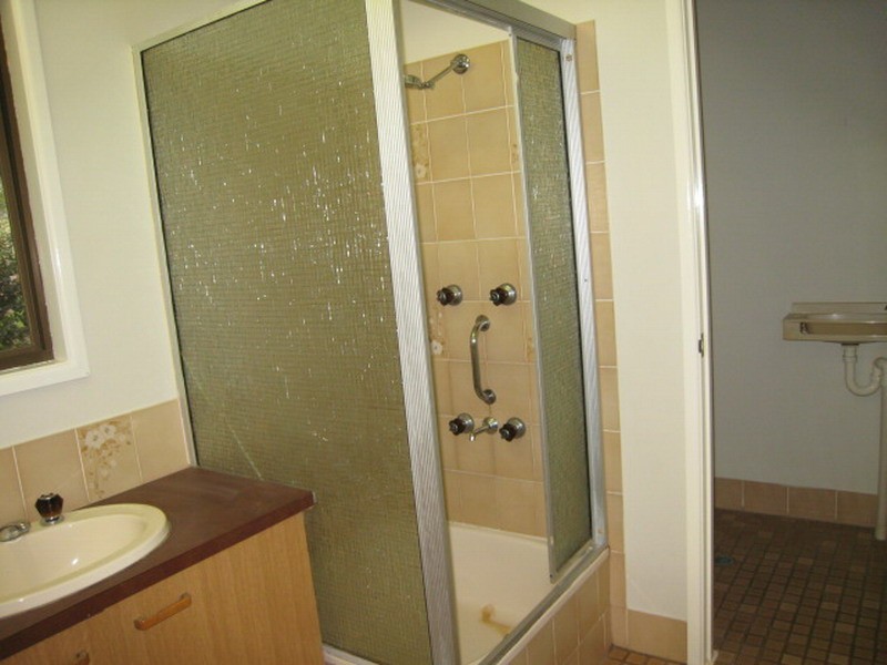 Camp Mountain QLD 4520