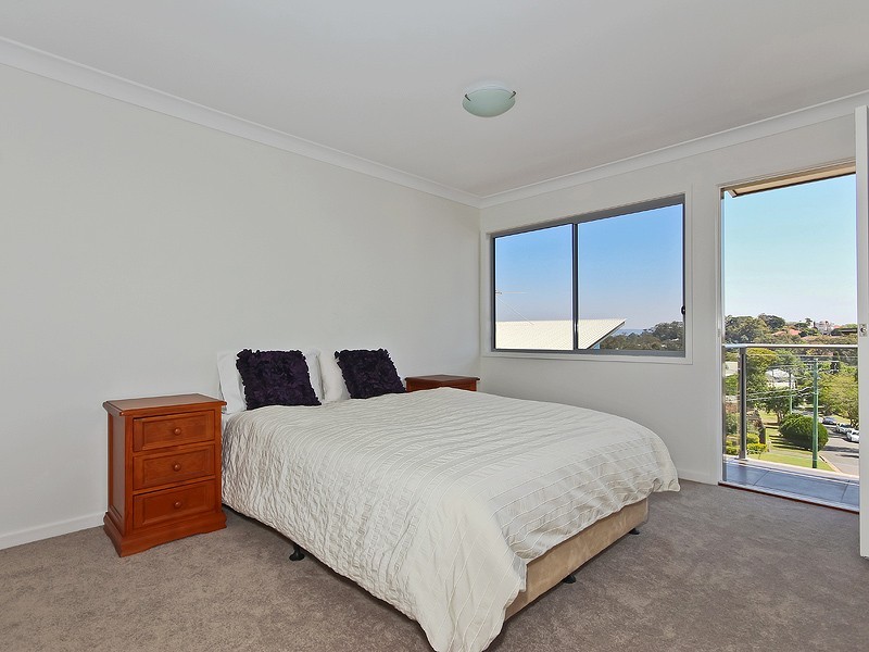 44  Embie Street, Holland Park West QLD 4121