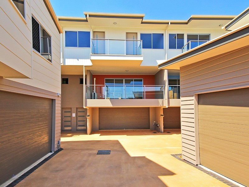 44  Embie Street, Holland Park West QLD 4121