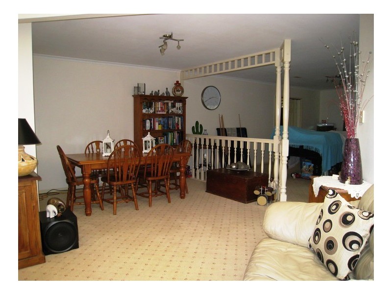 62 Burton Lane, Samford Valley QLD 4520