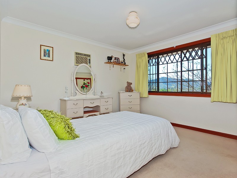 25 Westbourne Drive, Wights Mountain QLD 4520