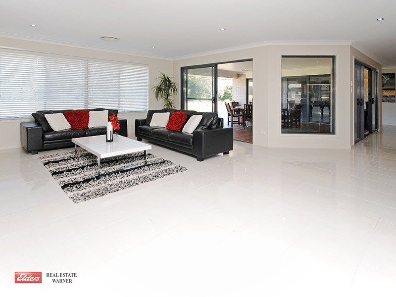 11 Reiners Rd, Samford Valley QLD 4520