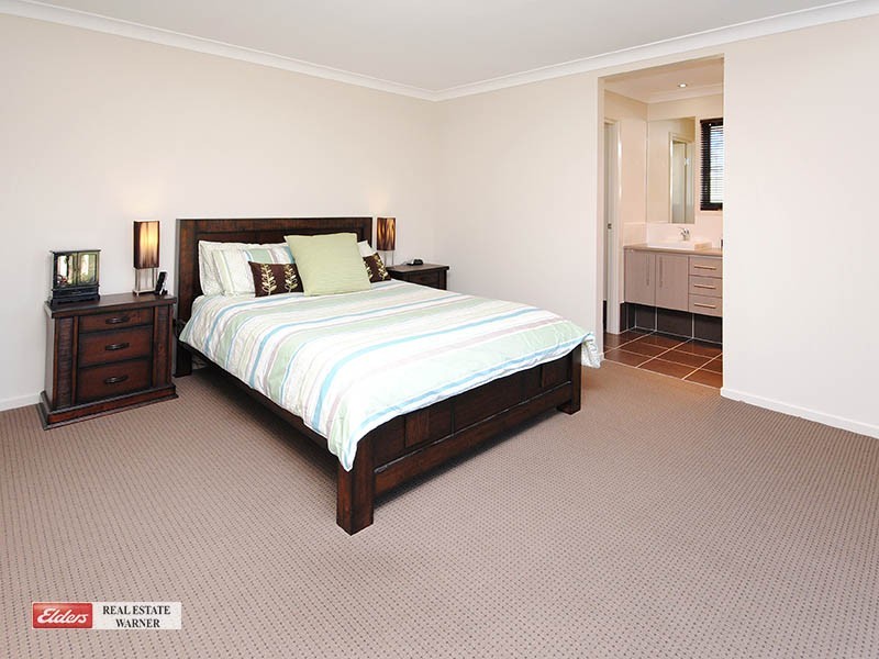 11 Reiners Rd, Samford Valley QLD 4520