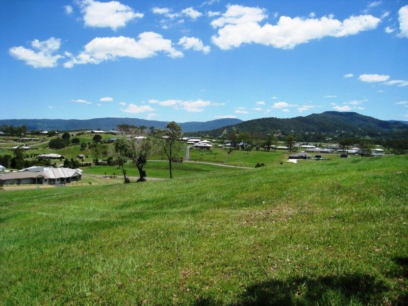 3 Vaucluse Court, Samford Valley QLD 4520