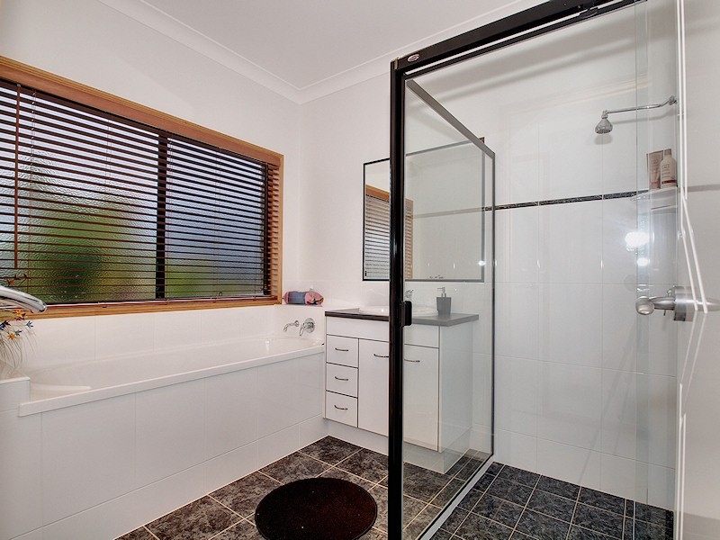37 Bennett Rd, Kobble Creek QLD 4520