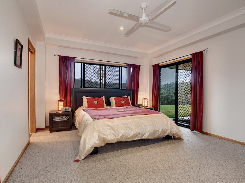 37 Bennett Rd, Kobble Creek QLD 4520