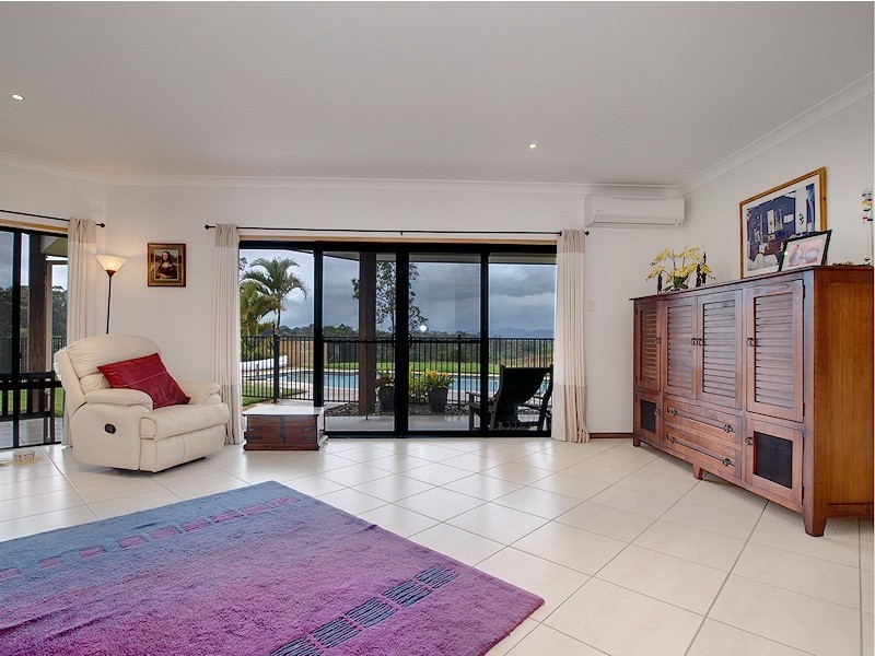 37 Bennett Rd, Kobble Creek QLD 4520