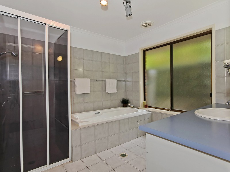 10 Brunswick Place, Wights Mountain QLD 4520