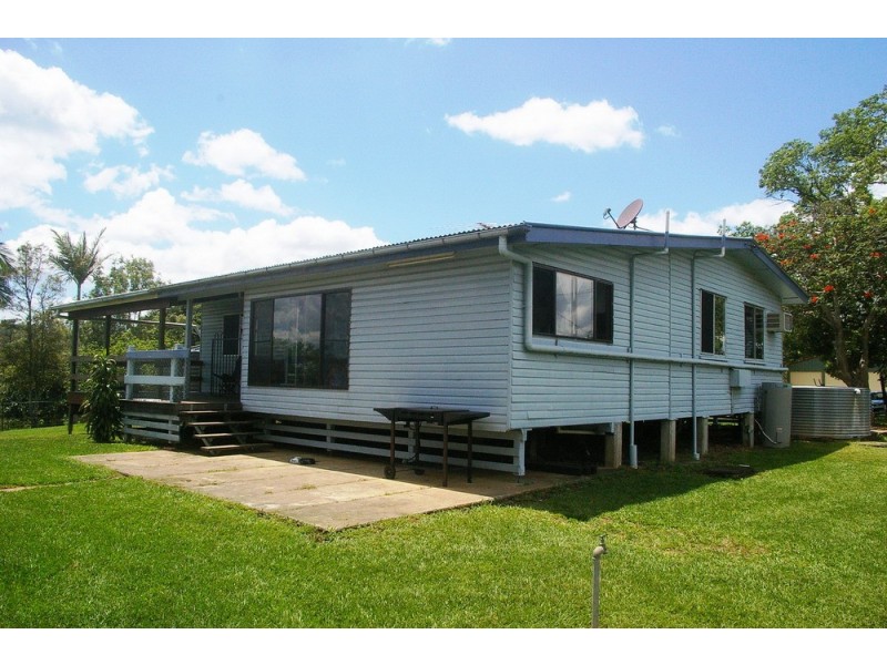 5 Tom Schmidt Ct, Mount Samson QLD 4520