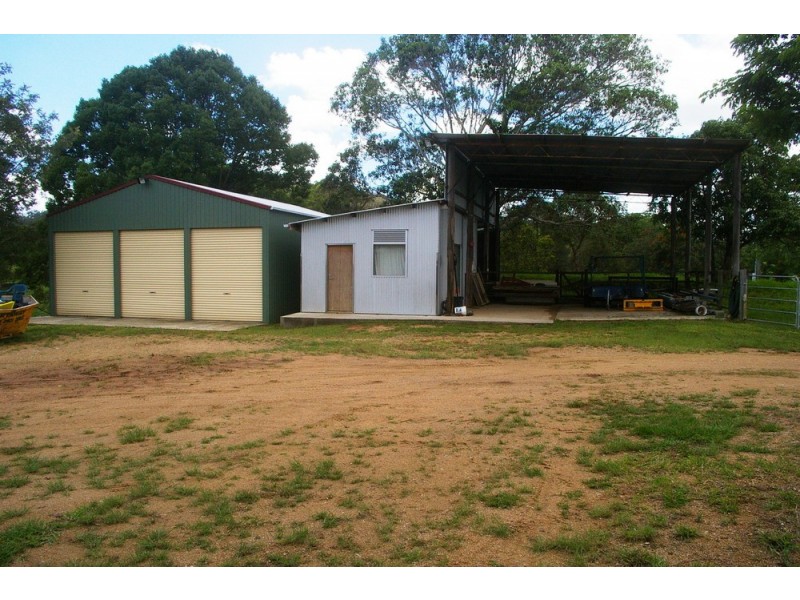 5 Tom Schmidt Ct, Mount Samson QLD 4520