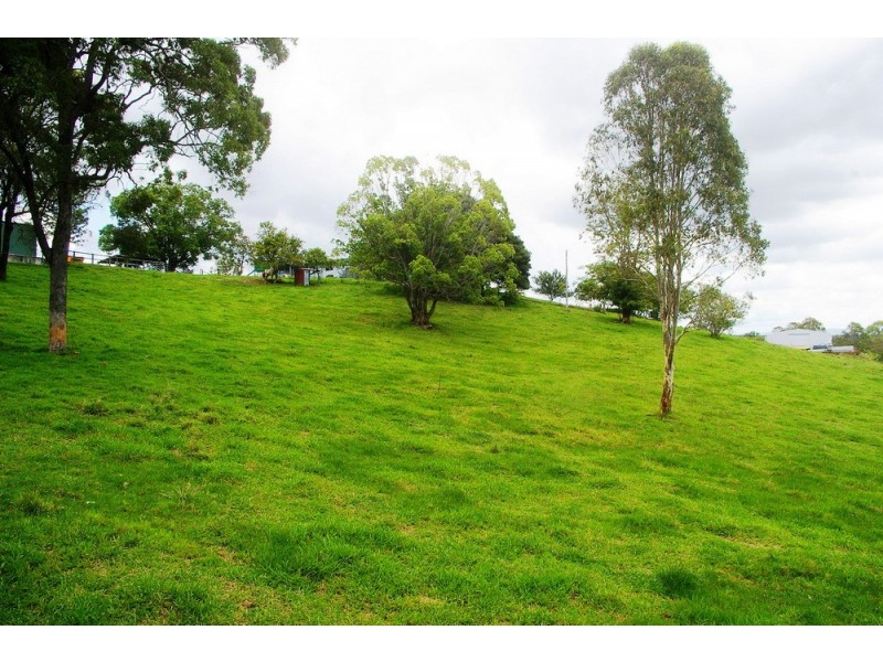 5 Tom Schmidt Ct, Mount Samson QLD 4520