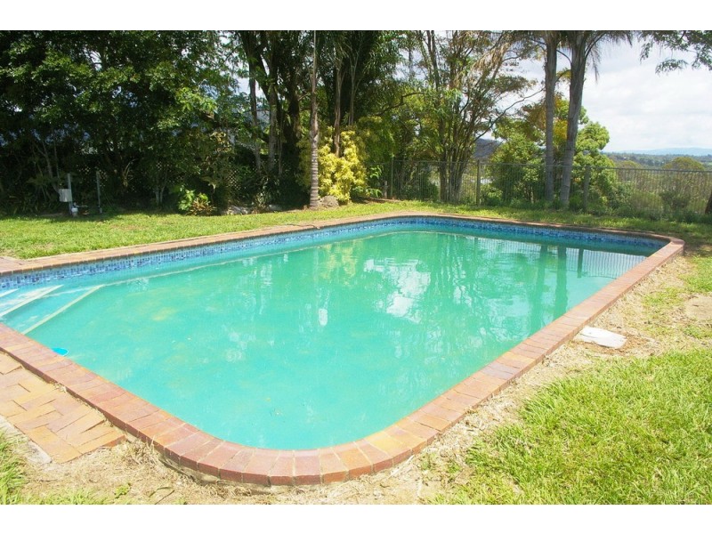 5 Tom Schmidt Ct, Mount Samson QLD 4520